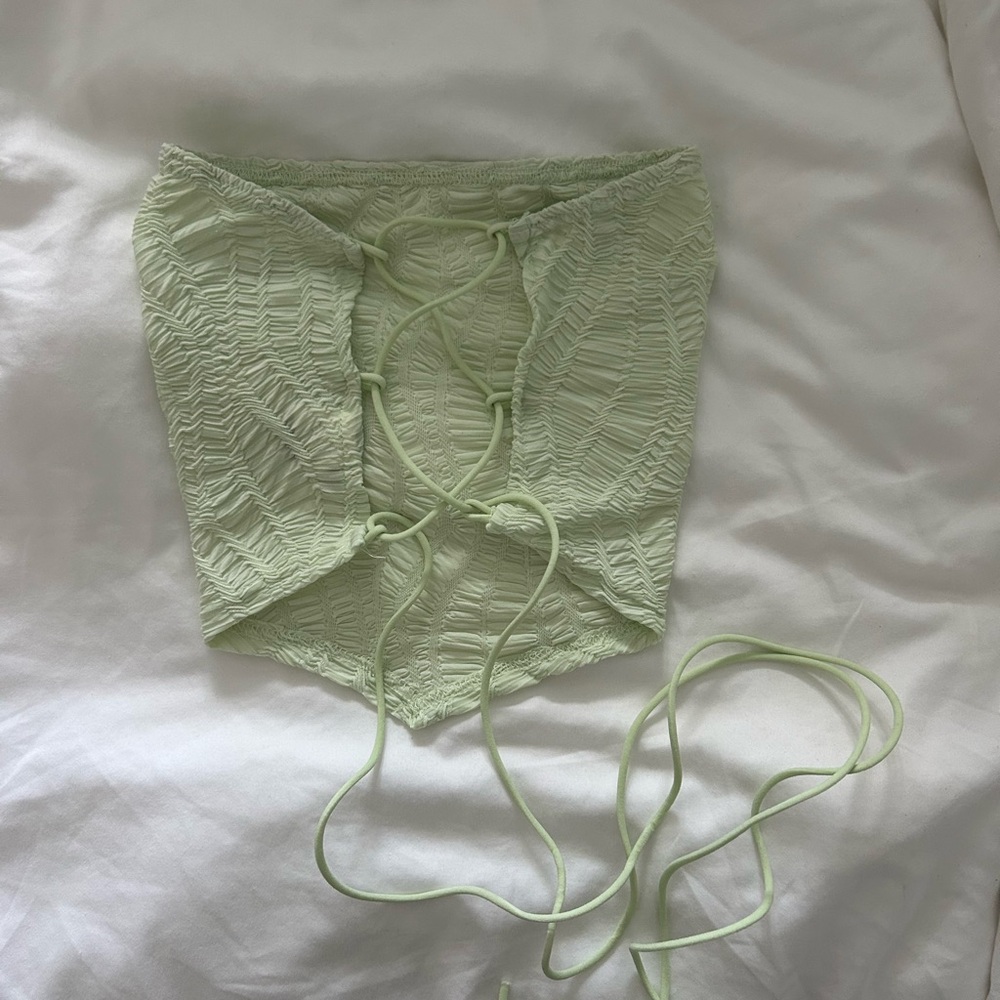 BUNDLE: Going out tops - Picture 5 of 7